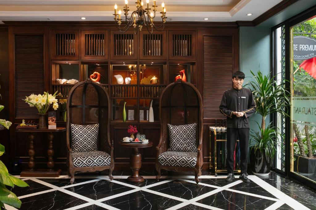 Hà Nội: So Sánh Khách Sạn Cho Giấc Ngủ An Lành và Không Gian Tĩnh Lặng
